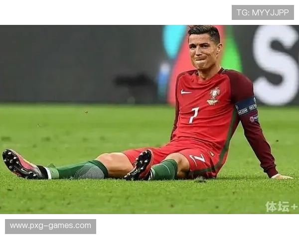 C罗效率解析揭示其赛场表现新高度,数据背后隐藏的制胜秘诀 C罗效率解析揭示其赛场表现新高度,数据背后隐藏的制胜秘诀